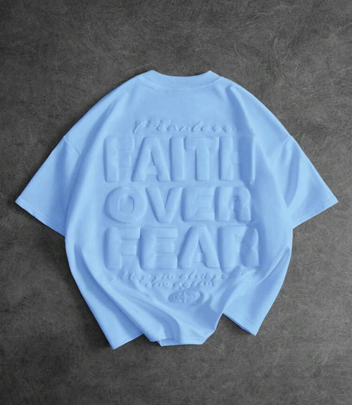 T-shirt Oversize “Faith Over Fear” Bleu Ciel